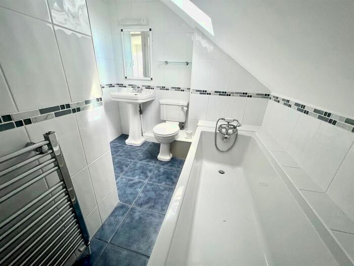 2 Bedroom Flat To Rent In Allott Street, Hoyland Common, Barnsley, S74