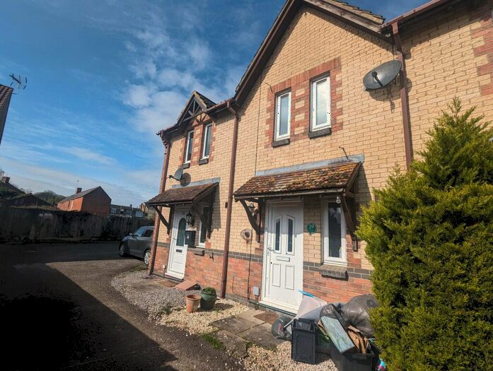 1 Bedroom House To Rent In Pritchard Close, Swindon, SN2