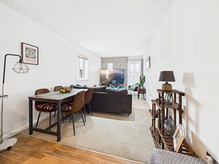 1 Bedroom Flat For Sale In Saddlery Way, Chester, CH1