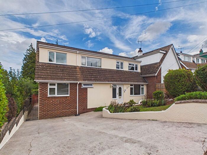 3 Bedroom Semi Detached House For Sale In Drake Avenue, Shiphay, Torquay, TQ2