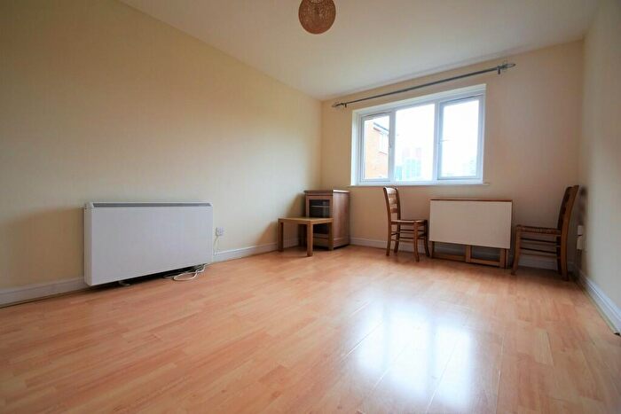 1 Bedroom Apartment To Rent In Brindley Close, Alperton, HA0