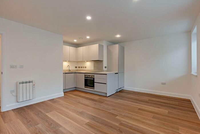 1 Bedroom Flat To Rent In Pegasus Way, Haddenham, HP17