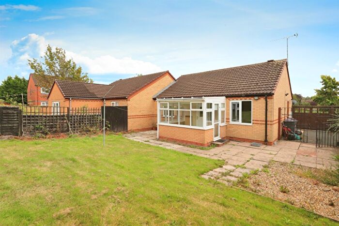 2 Bedroom Semi-Detached House For Sale In Lavender Close, Pendeford, Wolverhampton, WV9