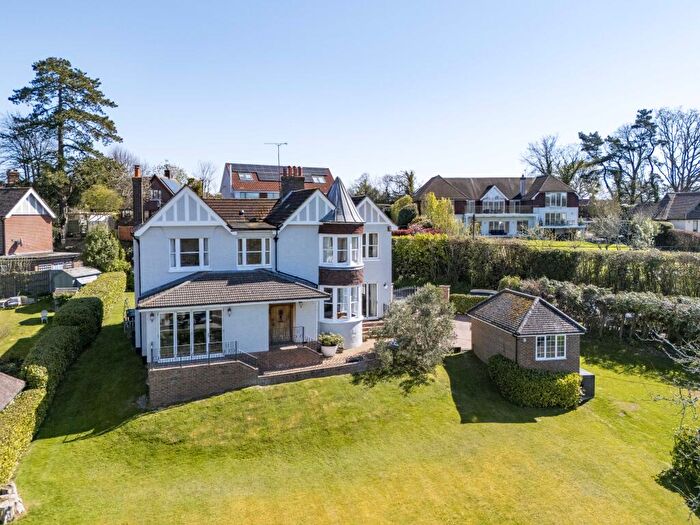 5 Bedroom House For Sale In Bramble Hill, Haywards Heath, RH17