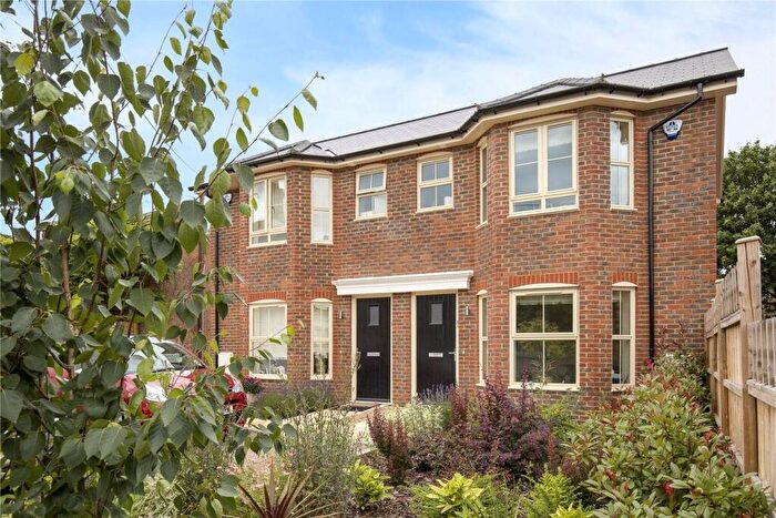 2 Bedroom Semi-Detached House To Rent In Northchurch, Berkhamsted, Hertfordshire, HP4