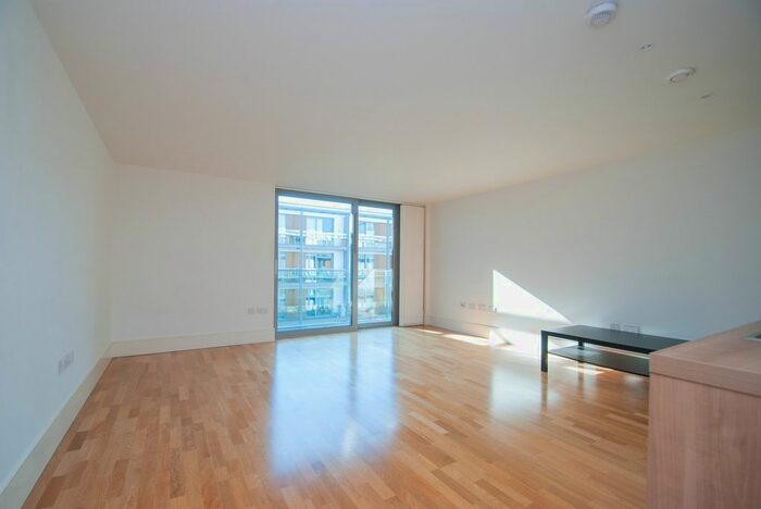 1 Bedroom Flat To Rent In Highbury Stadium Square, London, N5