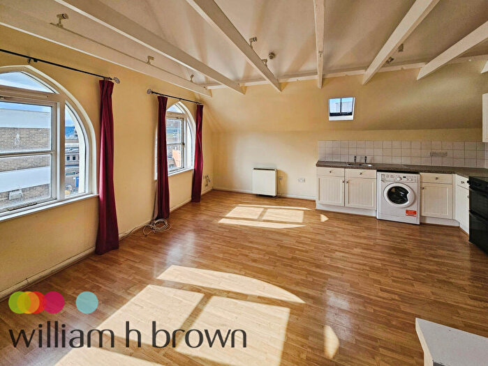 2 Bedroom Apartment To Rent In Tindal Street, Chelmsford, CM1