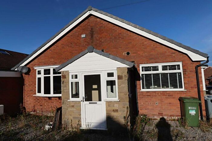 2 Bedroom Detached Bungalow To Rent In Sussex Avenue Gawsworth Macclesfield Cheshire, SK11