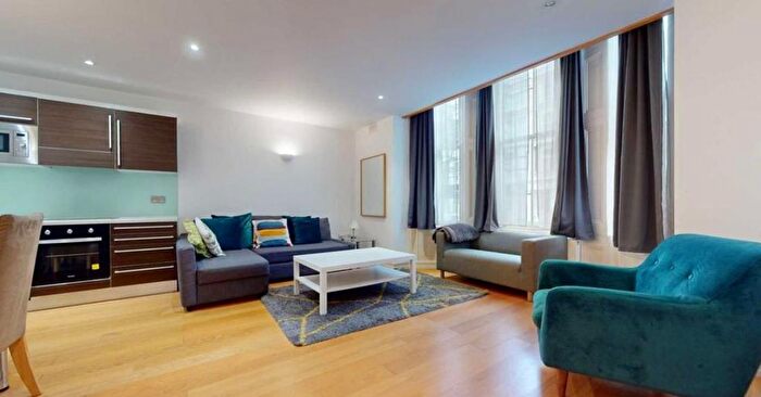 3 Bedroom Flat To Rent In Ivor Place, Marylebone, London, NW1