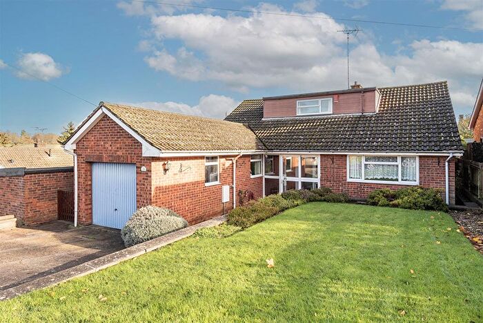 4 Bedroom Detached House For Sale In Oldfield Rise, Whitwell, Hitchin, SG4