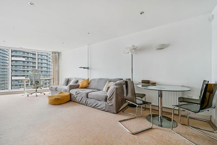 1 Bedroom Flat To Rent In Alaska Apartments, Western Gateway, London, E16