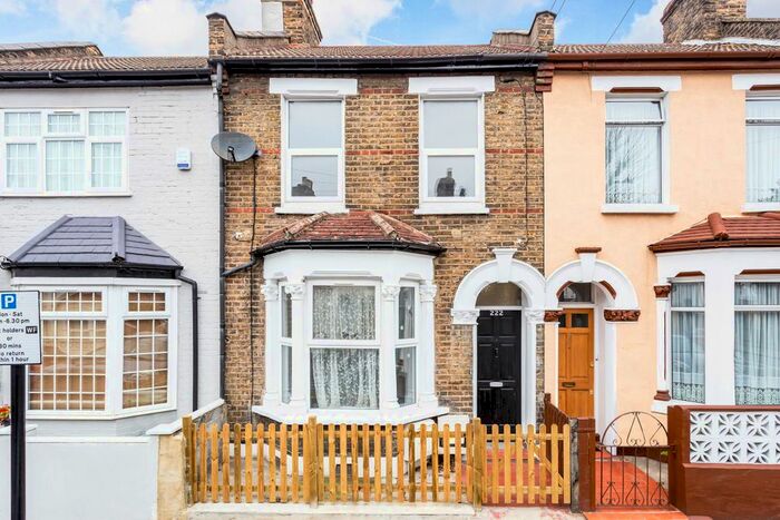 2 Bedroom Flat To Rent In Wakefield Street, London, E6