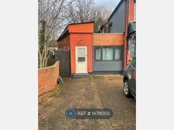 1 Bedroom Flat To Rent In Hale Lane, Edgware, HA8