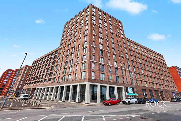 2 Bedroom Apartment For Sale In East Timber Yard, Pershore Street, Birmingham, B5
