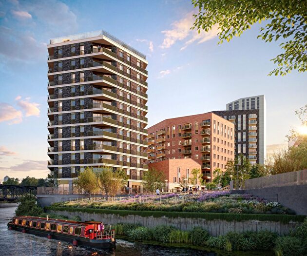 2 Bedroom Flat For Sale In The Waterside, Bromley-By-Bow, E3