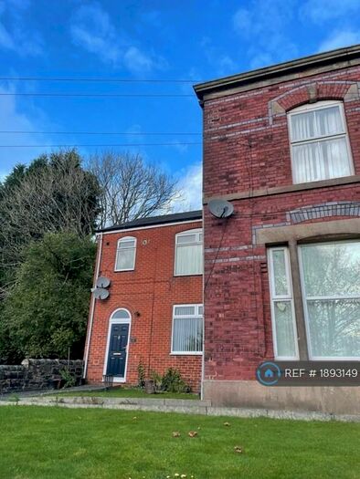 1 Bedroom Flat To Rent In Broad Oak Lane, Bury, BL9
