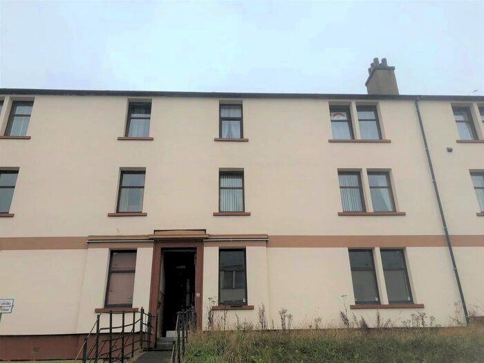 2 Bedroom Flat To Rent In Lawton Terrace, Dundee, DD3