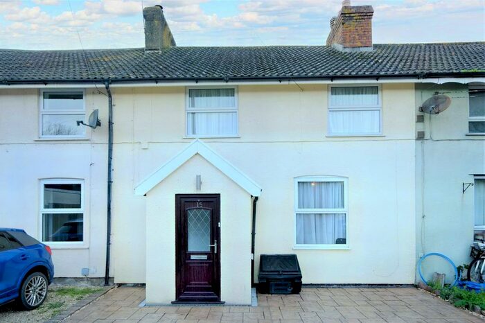 3 Bedroom Terraced House For Sale In Shaft Road, Severn Beach, Bristol, BS35