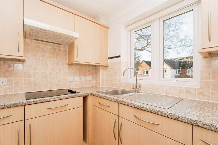 2 Bedroom Flat For Sale In Grove Lane, Holt, Norfolk, NR25