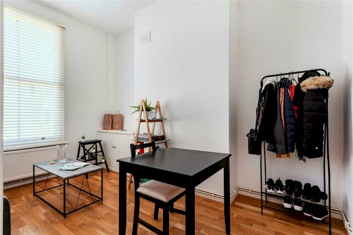 1 Bedroom Apartment To Rent In Packington Street, London, N1