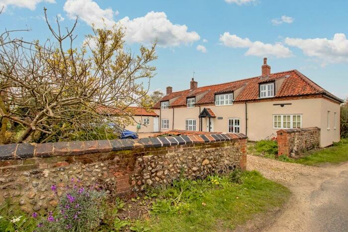 5 Bedroom Detached House For Sale In The Street, Little Snoring, NR21