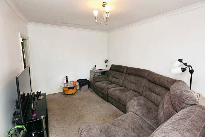 2 Bedroom Terraced House For Sale In Burnett Road, Gosport, PO12