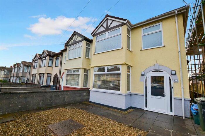 3 Bedroom End Of Terrace House To Rent In Highridge Road, Bishopsworth, Bristol, BS13