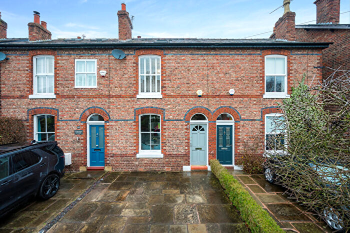 3 Bedroom Terraced House For Sale In Gravel Lane, Wilmslow, Cheshire, SK9