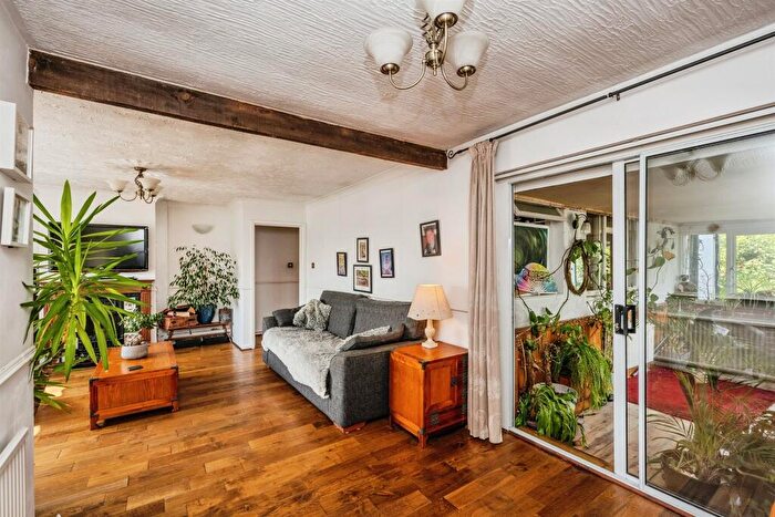 2 Bedroom Semi-Detached House For Sale In Neath Road, Morriston, Swansea, SA6