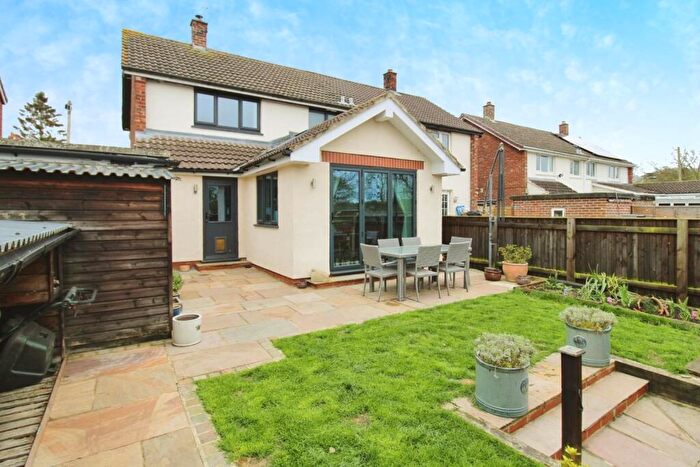 3 Bedroom Semi-Detached House For Sale In Crow Garth, Skelton-on-Ure, Ripon, HG4