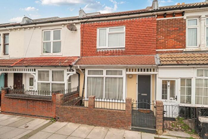 3 Bedroom Terraced House For Sale In Devonshire Square, Southsea, PO4