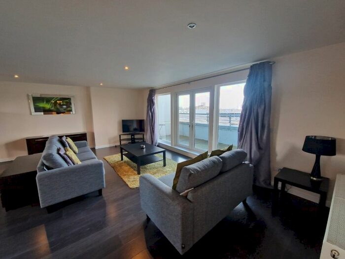 2 Bedroom Flat To Rent In Portland Street, City Centre, Aberdeen, AB11