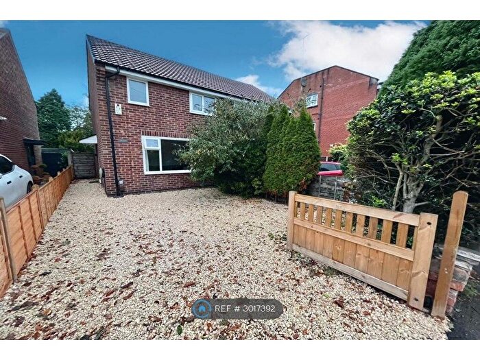 2 Bedroom Semi-Detached House To Rent In Maitland Avenue, Manchester, M21