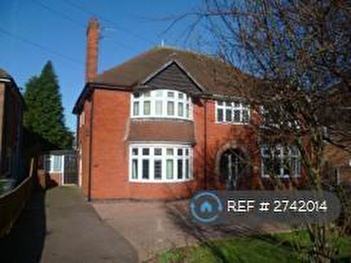 4 Bedroom Semi Detached House To Rent In Ashby Road, Loughborough, LE11