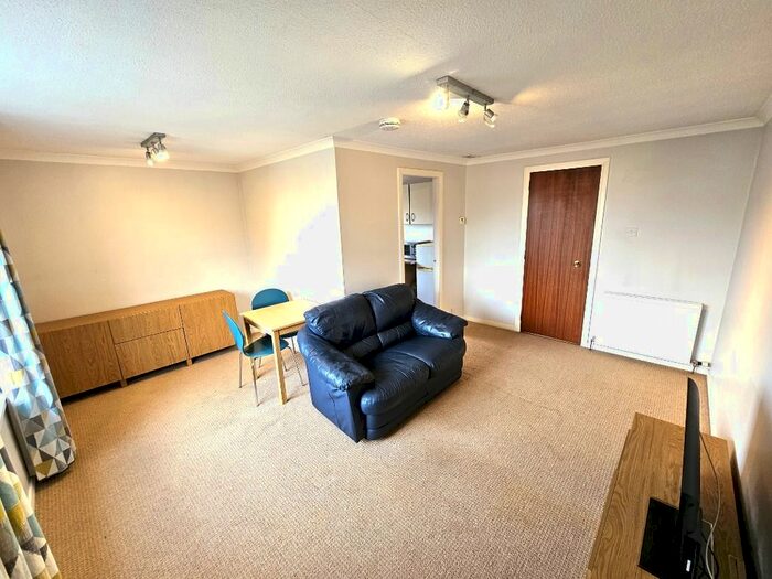 1 Bedroom Flat To Rent In Berryden Road, City Centre, Aberdeen, AB25
