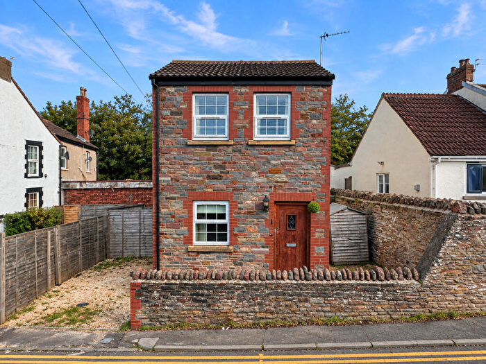 2 Bedroom Detached House To Rent In Lower Station Road, Bristol, BS16