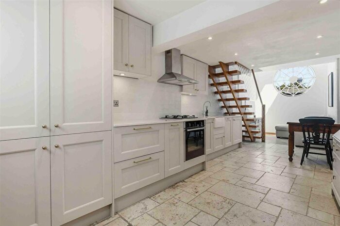 2 Bedroom End Terrace House To Rent In Gilstead Road, London, SW6