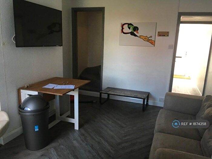 4 Bedroom Terraced House To Rent In Oxford Street, Loughborough, LE11