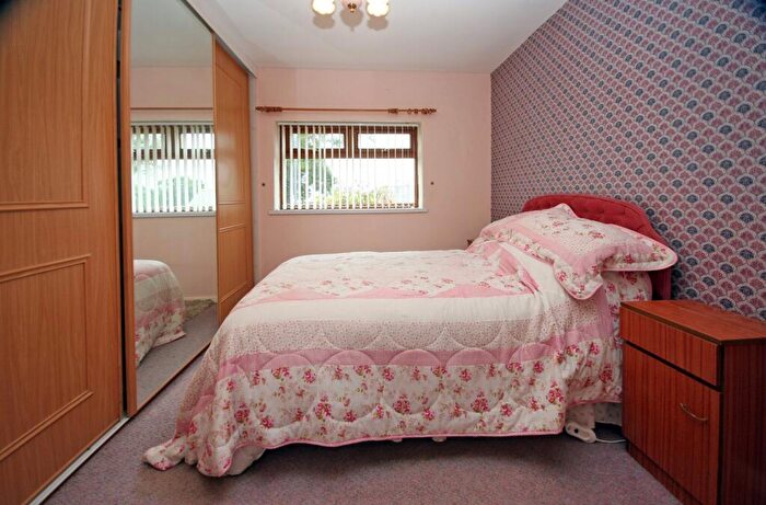 2 Bedroom Bungalow For Sale In Maes Salem, Amlwch, Isle Of Anglesey, LL68