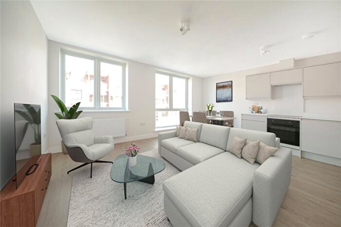 1 Bedroom Flat To Rent In Victoria Road, Farnborough, GU14