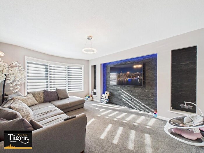 3 Bedroom Semi-Detached House For Sale In Rutherford Place, Blackpool, FY4