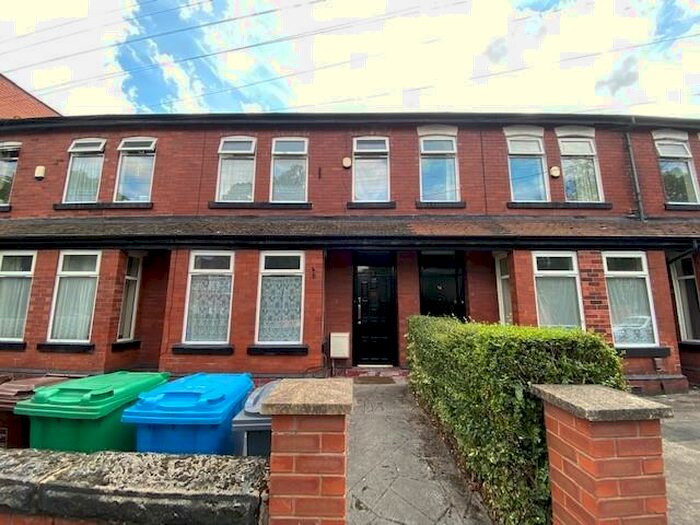 7 Bedroom Private Hall To Rent In Derby Road, Fallowfield, M14