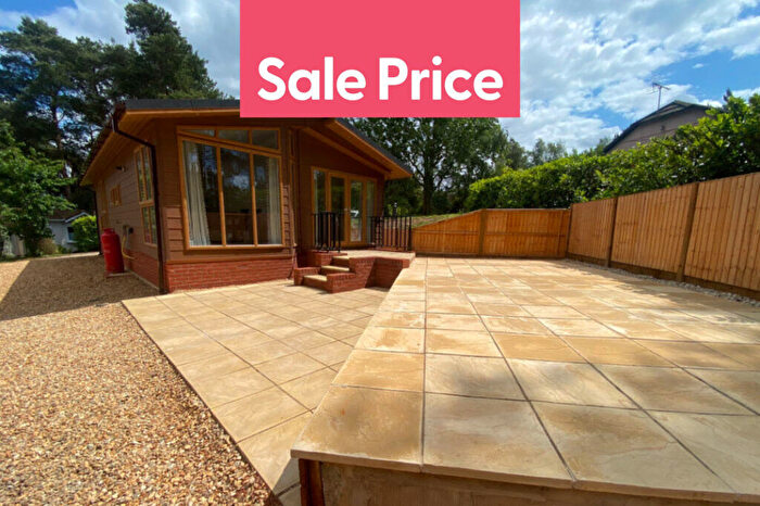 2 Bedroom Park Home For Sale In Norwich, Norfolk, NR9