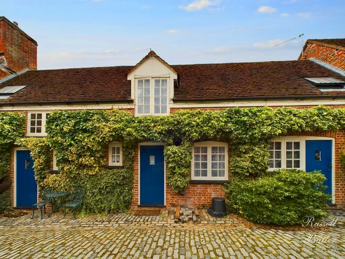 1 Bedroom Cottage To Rent In Horn Street, Winslow, Buckingham, MK18