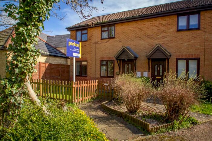 3 Bedroom End Of Terrace House To Rent In Glenmore Road, Carterton, Oxfordshire, OX18