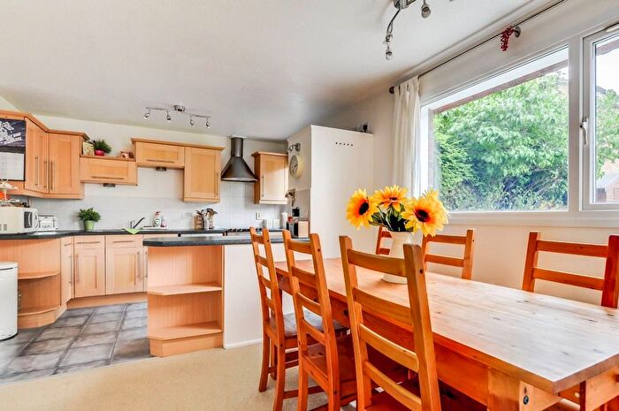 3 Bedroom Terraced House To Rent In Berrymeade Walk, Ifield, RH11