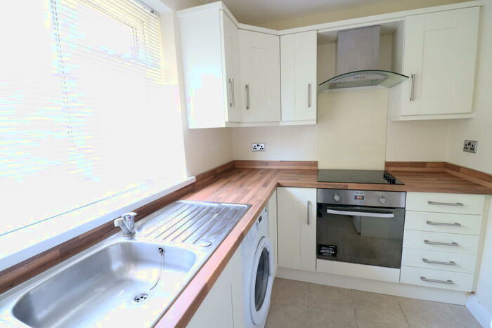 2 Bedroom Flat To Rent In Manston Close, Moorside, Sunderland, SR3