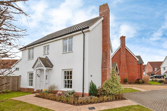 3 Bedroom Detached House For Sale In Bircham Close, Wroxham, Norwich, NR12