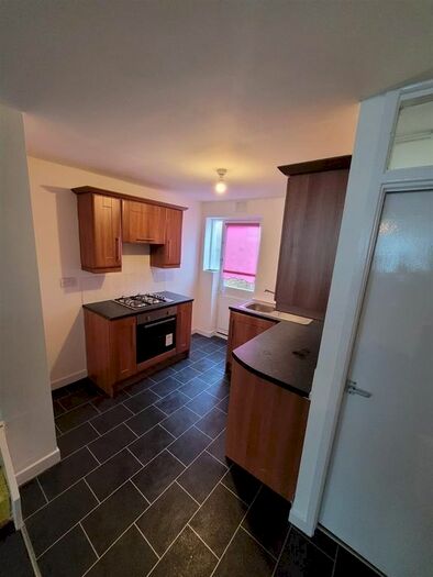 2 Bedroom Property To Rent In Bardsay Road, Walton, Liverpool, L4