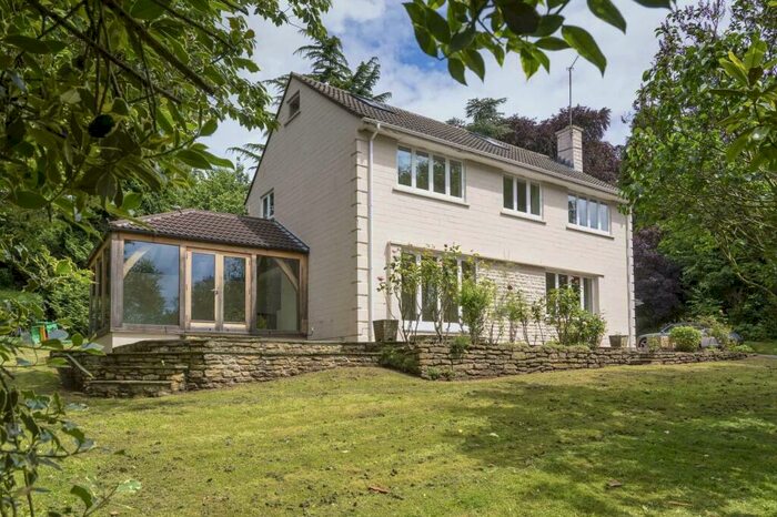 5 Bedroom House To Rent In Cranhill Road, BA1